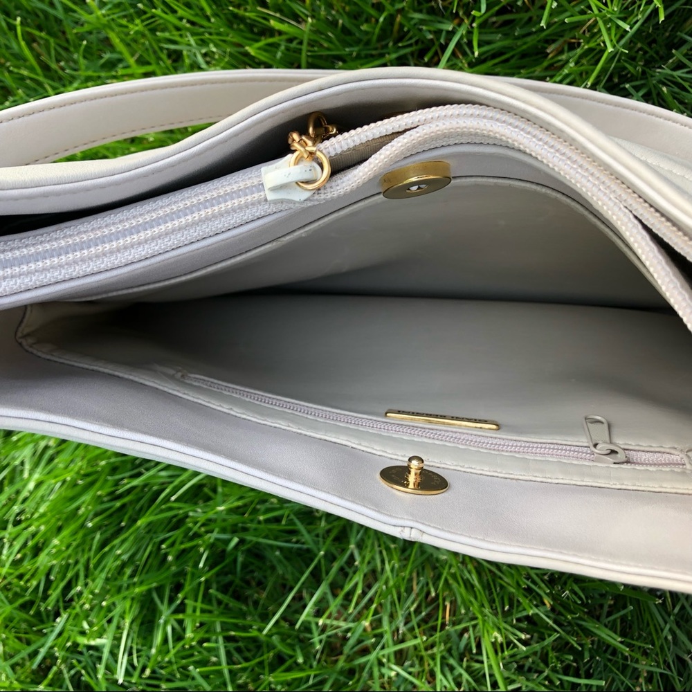 Off White Leather Giani Bernini Bag - Picture 5 of 8